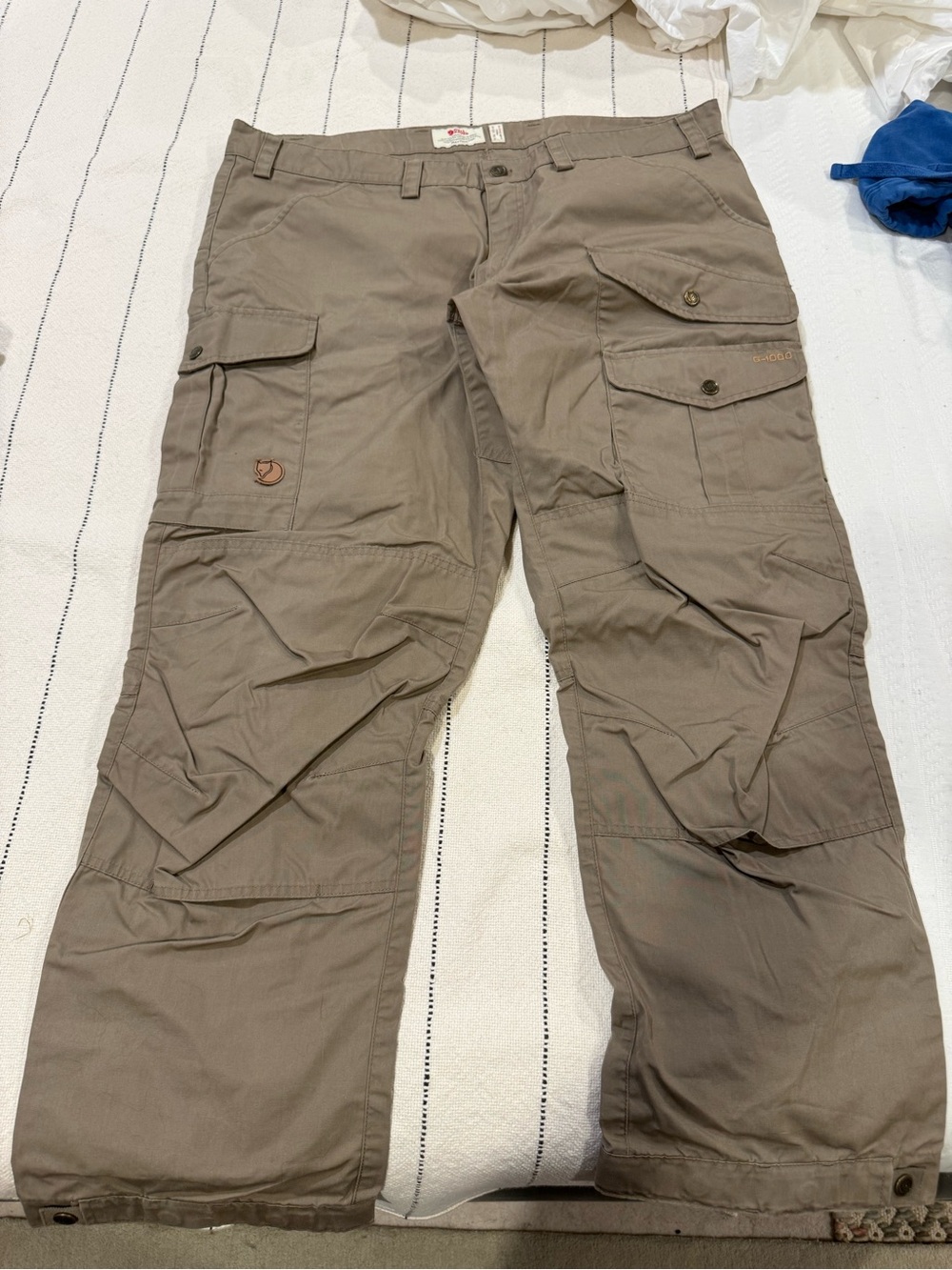 Fjallraven Men’s Cargo Pants in Khaki